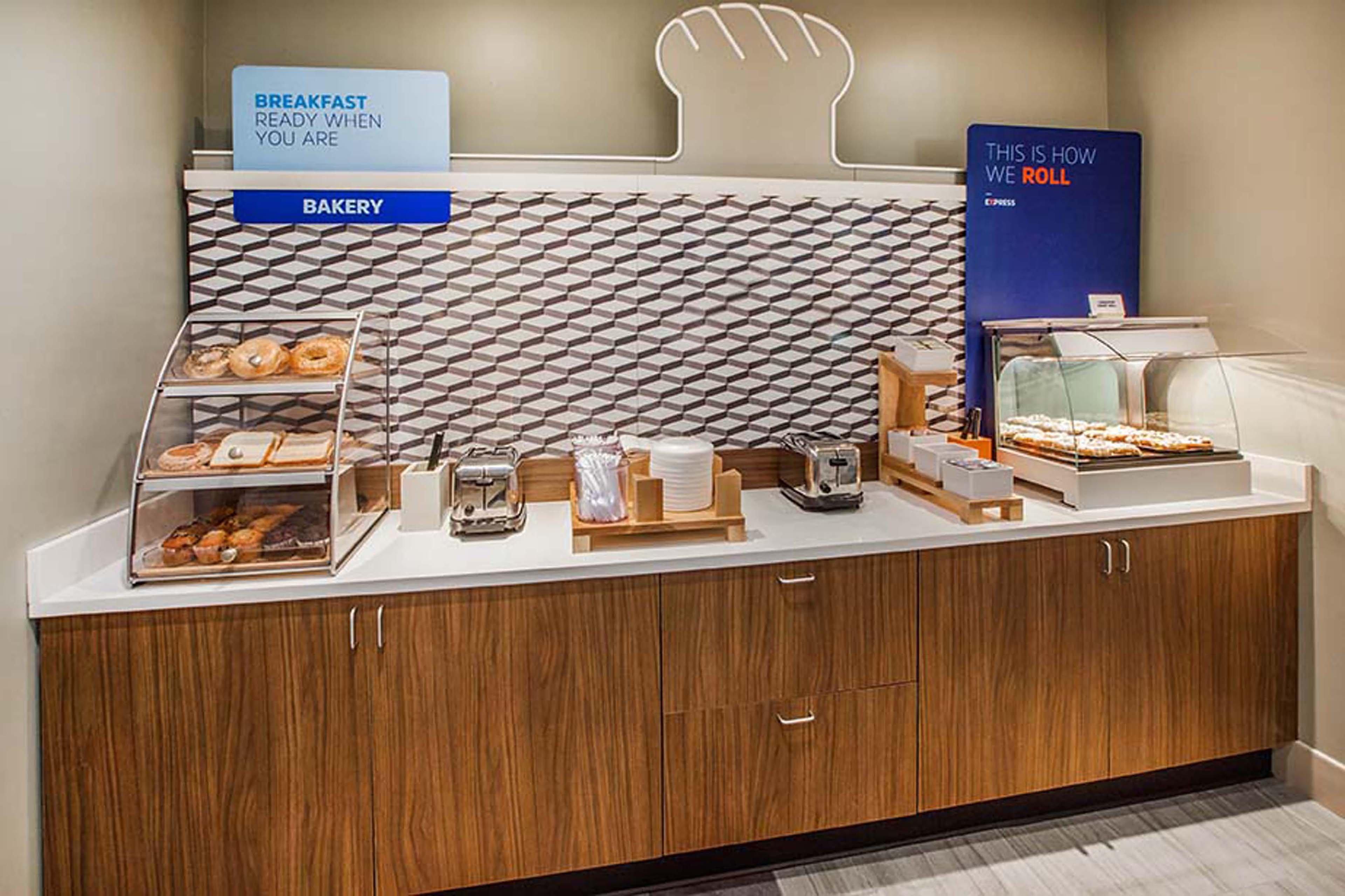 Holiday Inn Express & Suites Dayton South Franklin By Ihg Exteriör bild
